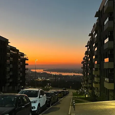 Luxury Getaway With Comfort! *